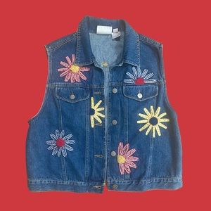 Vintage Denim Vest with flower embroidery